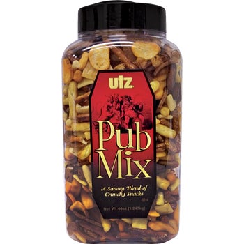 Utz Pub Mix, 44 oz
